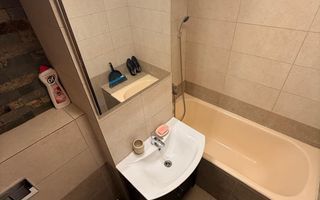 2 camere| Olimpia| apartament superb| balcon inchis| lift| centrala| - Poză 9