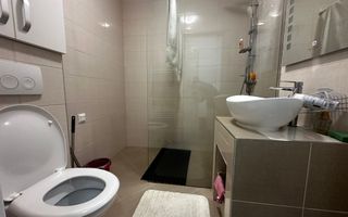Apartament la etaj intermediar | Parcare | Zona Str Sportului - Poză 12
