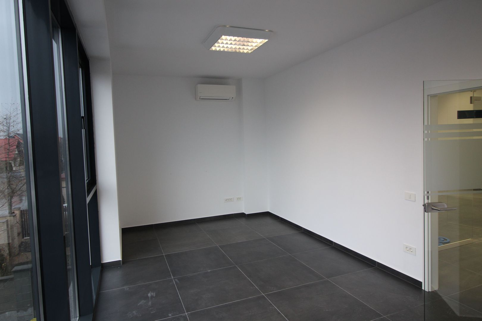 Spațiu de birouri de 110mp de închiriat  - Dumbravita - Poză 12