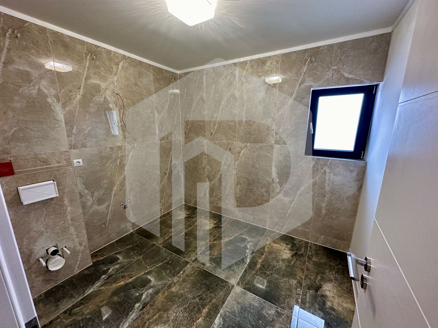 Cristian | Duplex |118mpu+ Mansarda amenajata | La Cheie| 158mp Teren - Poză 17