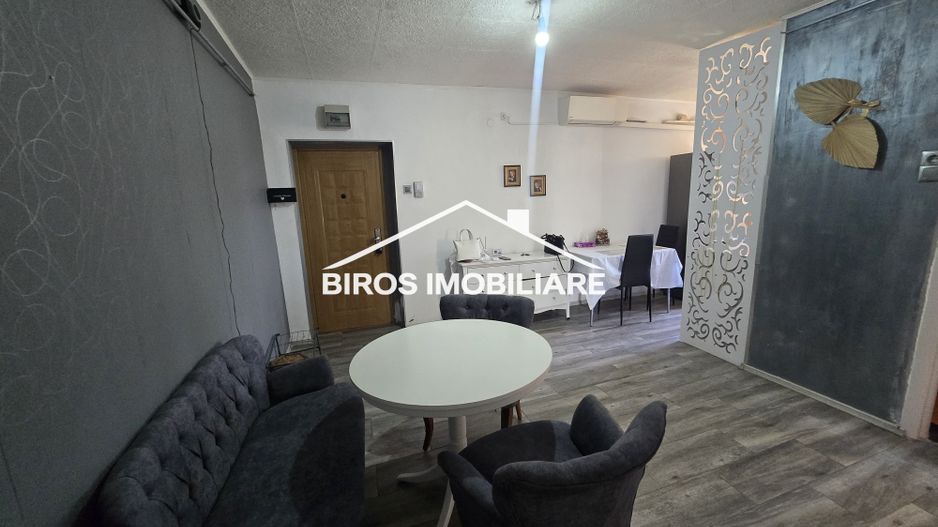 3 camere Brazda - Casa cu Tei - Poză 1