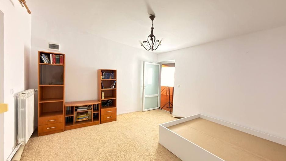 Casă de vânzare, 4 camere, 162 mp Buturugeni - Poză 6
