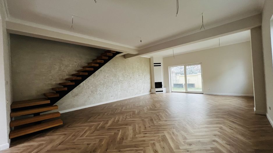 Duplex nou in zona centrala - Dumbravita - Poză 1