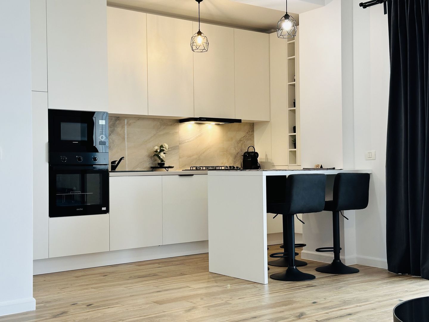 Oferta inchiriata - Apartament spatios si luminos - Segmentul Premium - Poză 28