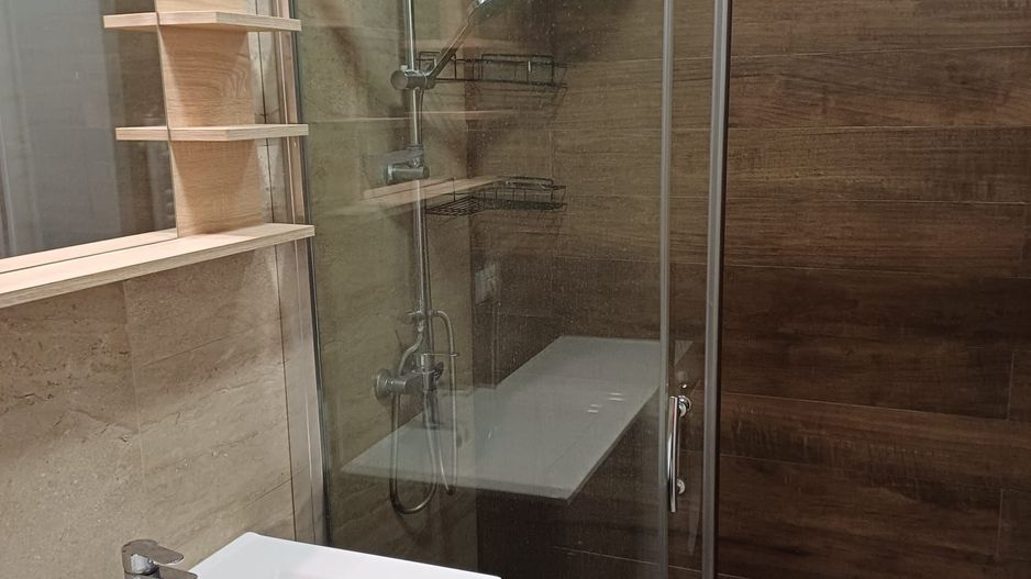 GARSONIERA BRANCOVEANU, CENTRALA PROPRIE,MOBILAT MODERN - Poză 9