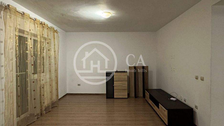 Casă de închiriat cu 4 camere în Cartierul Europa, Oradea - Poză 16