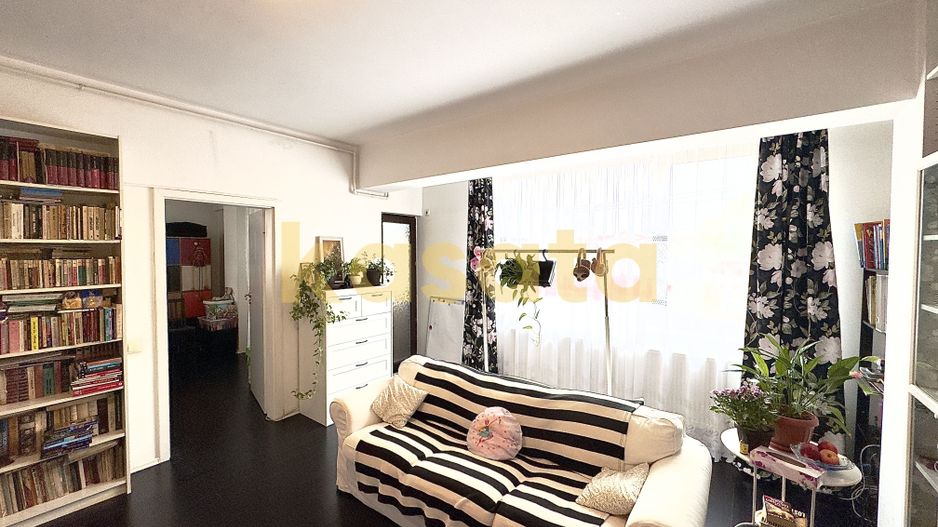 3 Camere Damaroaia: Bloc Nou, Liniște, Acces Rapid - Poză 2