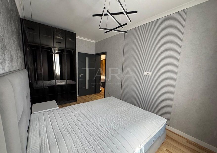 Apartament 2 camere decomandat, renovat lux, zona Brâncuși. - Poză 7