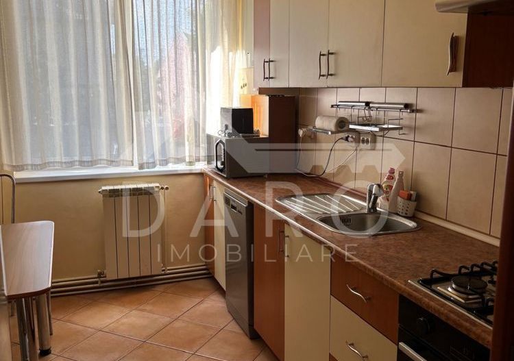 Apartament cu 3 camere, etaj 1 - Poză 6