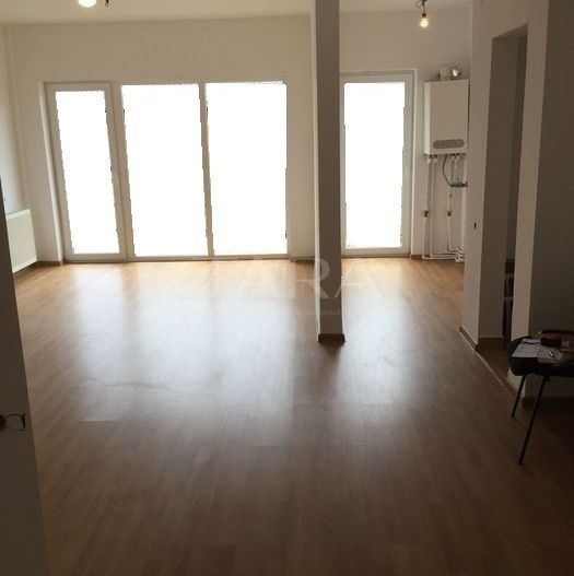 Apartament cu o cameră de vânzare în Florești, zona Stejarului. - Poză 1
