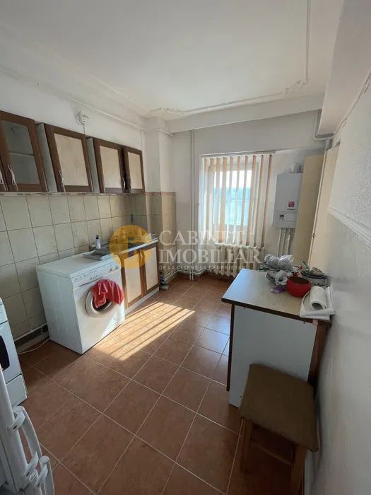 Nicolina Apartament 2 Camere Decomandat Etaj Intermediar -Bloc 1992 - Poză 6