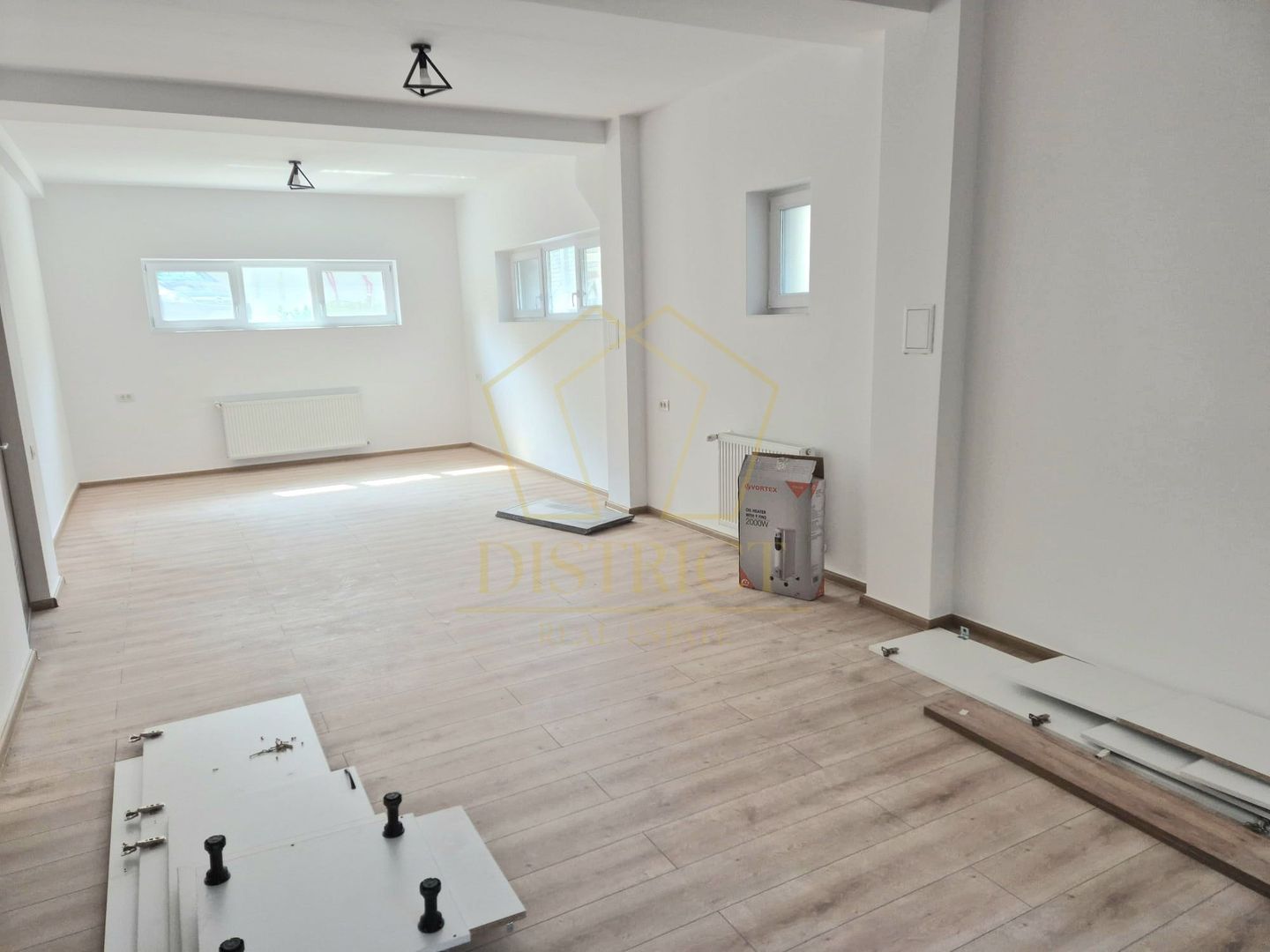 Spatiu Birouri renovat nou open space I Complex Studentesc - Poză 4