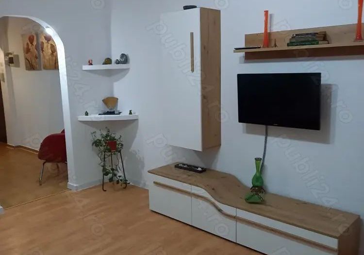 APARTAMENT SPATIOS ZONA BRANCOVEANU - Poză 1