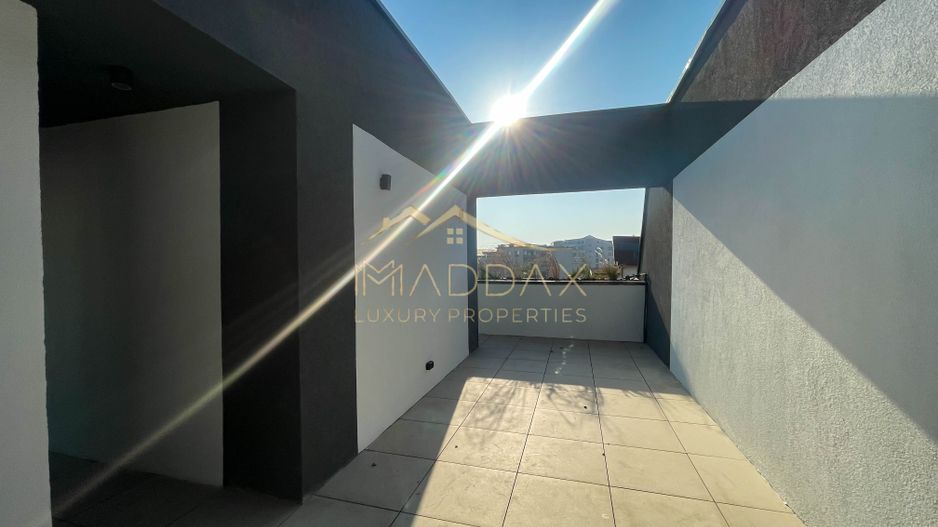 Impressive Penthouse-Triplex ** Green Building***/ 3 parking / Stefan Cel Mare - Poză 7