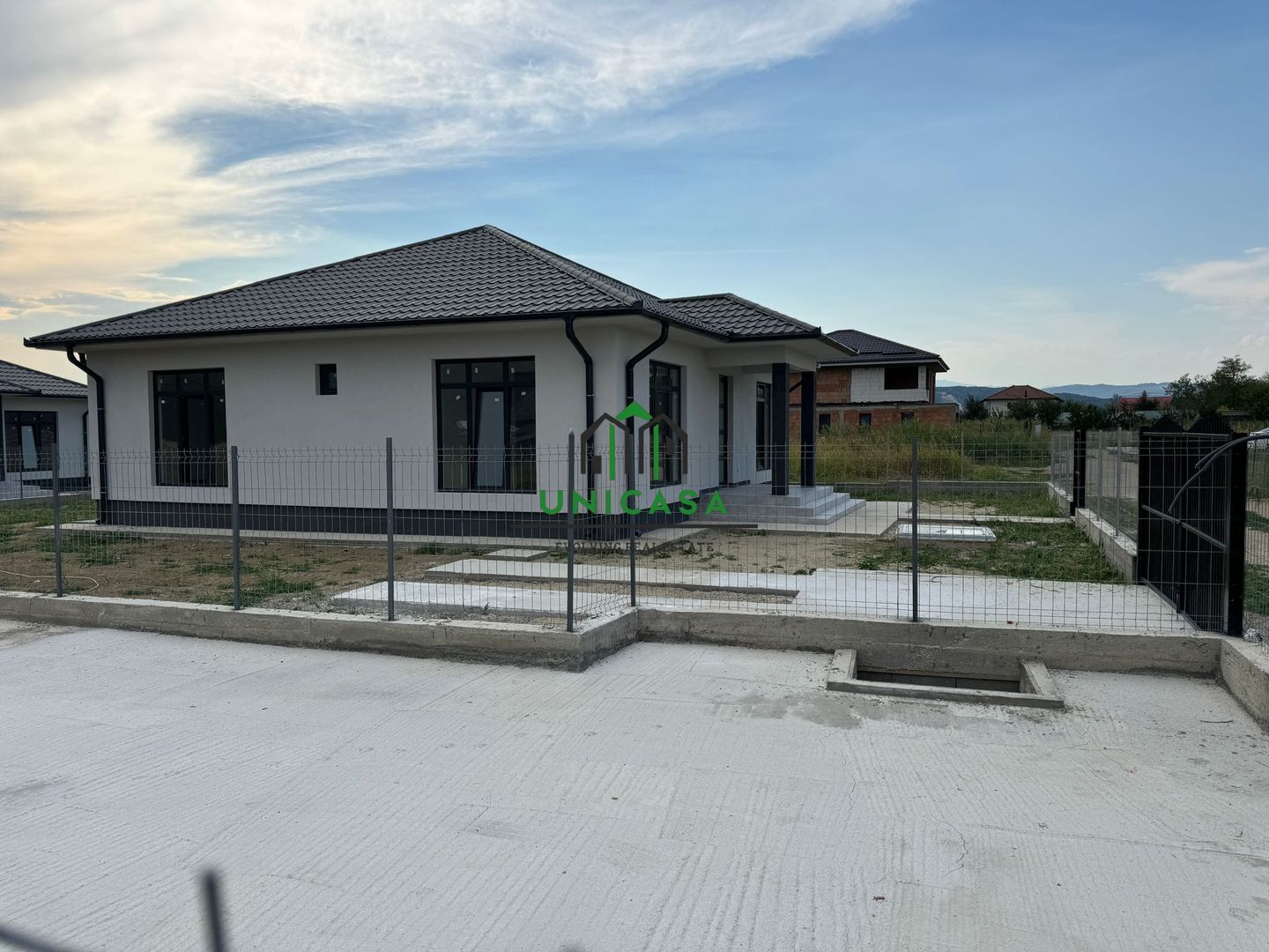 Casa Budesti-3 camere - Poză 8