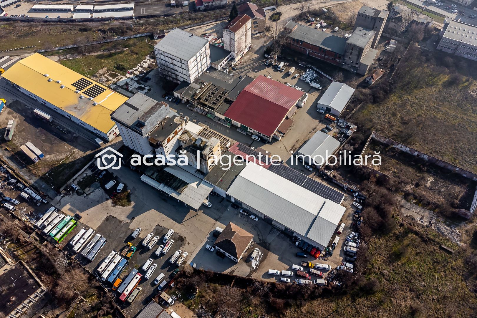 Platforma industriala 3552 mp hale beton si 9883 mp teren - Poză 1
