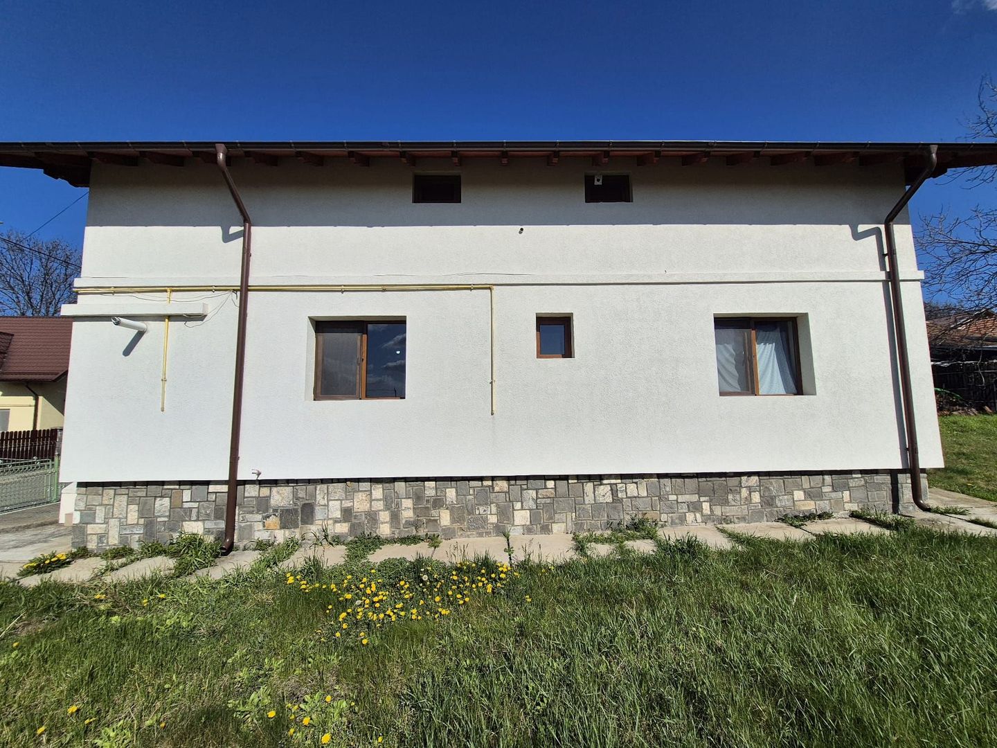 Vila Cornu-Prahova complet mobilata/utilata '' 350 mp + teren 500 mp'' - Poză 30