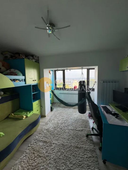 Copou - 4 camere - 107mp - garaj - etaj intermediar - Poză 3