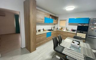 Apartament 3 camere, de inchiriat, parcare inclusa, 13 Septembrie -Prosper - Poză 1