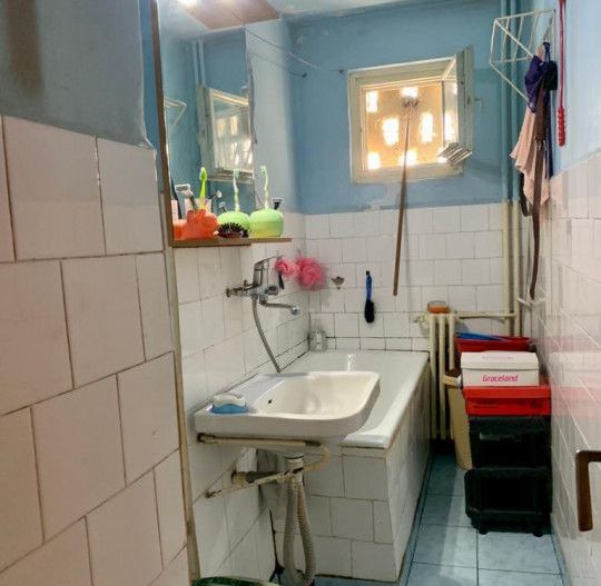 Vanzare Apartament 2 Camere Kaufland Nord - Poză 4