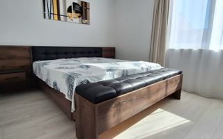 Apartament cu 3 camere, curte si loc de parcare - Poză 9
