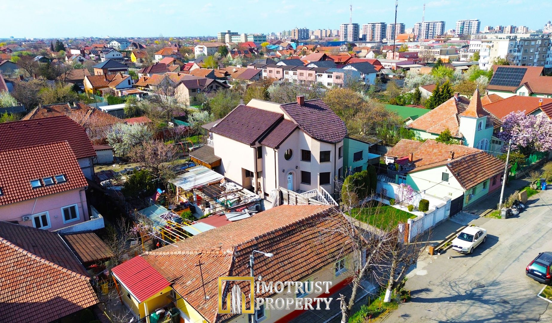 🏡 VILA DEOSEBITĂ DE VÂNZARE ÎN ARAD – ZONA CENTRALĂ - Poză 20