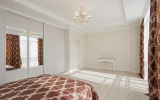 Chirie, apartament, 3 camere, Strada Bernardazzi, Centru - Poză 3