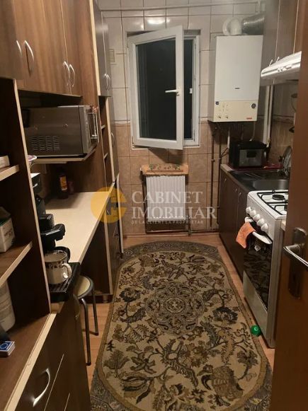 Apartament cu 3 camere zona Dacia - Poză 2