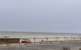 Mamaia nord - 3 Camere de Vanzare- vedere frontala mare - Poză 4