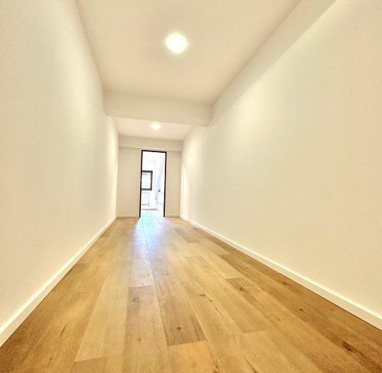 Casă deosebită pe 4 niveluri, renovată, lângă Parcul Tineretului şi metrou. - Poză 14