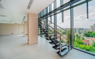 SPRE CHIRIE SPAȚIU COMERCIAL PENTRU BIROU | OFICIU 125,1 m2 Premium Location Bussines | Chișinău ,Centru ,Str.Bul.Ștefan Cel Mare și Sfânt , 115/1 - Poză 2