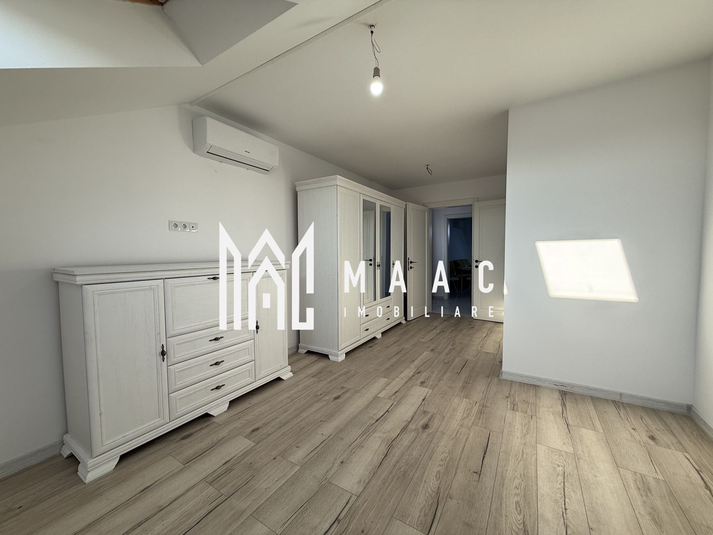Apartament 2 camere | Mobilat modern | Decomandat | Lazaret - Poză 3