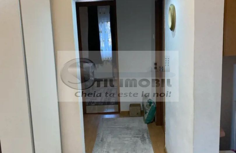 Apartament cu 3 camere Dacia - Poză 6