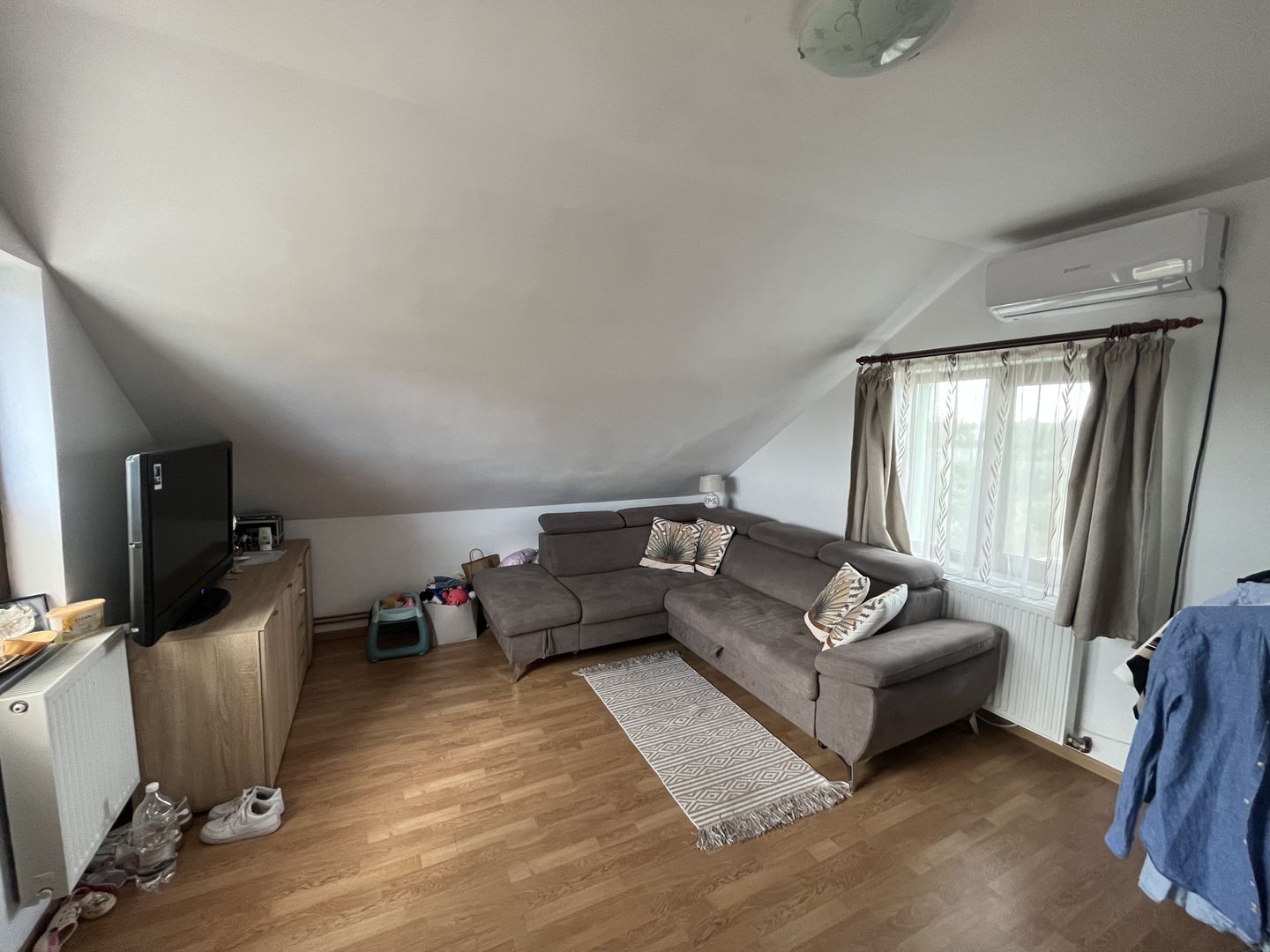 Casa Individuala Becicherecu Mic P+M,3 Camere,2 Bai,Teren 3400 mp,F.s 35m - Poză 11