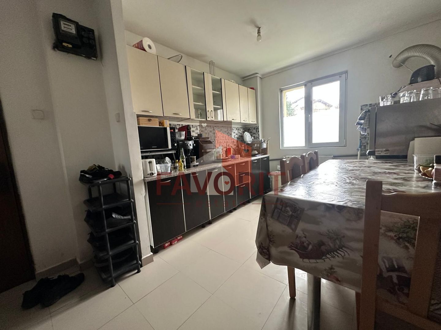 3 camere | centrala proprie | mobilat si utilat | zona excelenta | - Poză 6