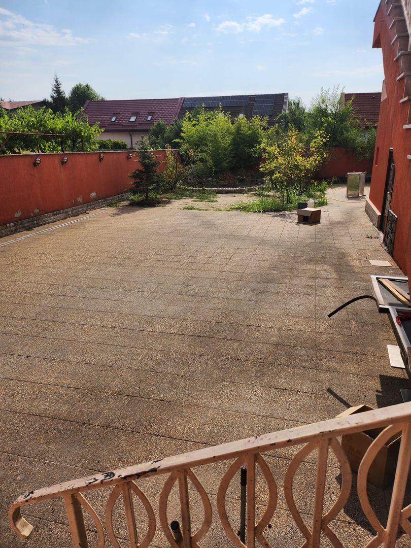 PIPERA/VOLUNTARI  Vilă 3 Nivele Curte & Locuri de Parcare - Gata de Rebranding! - Poză 8