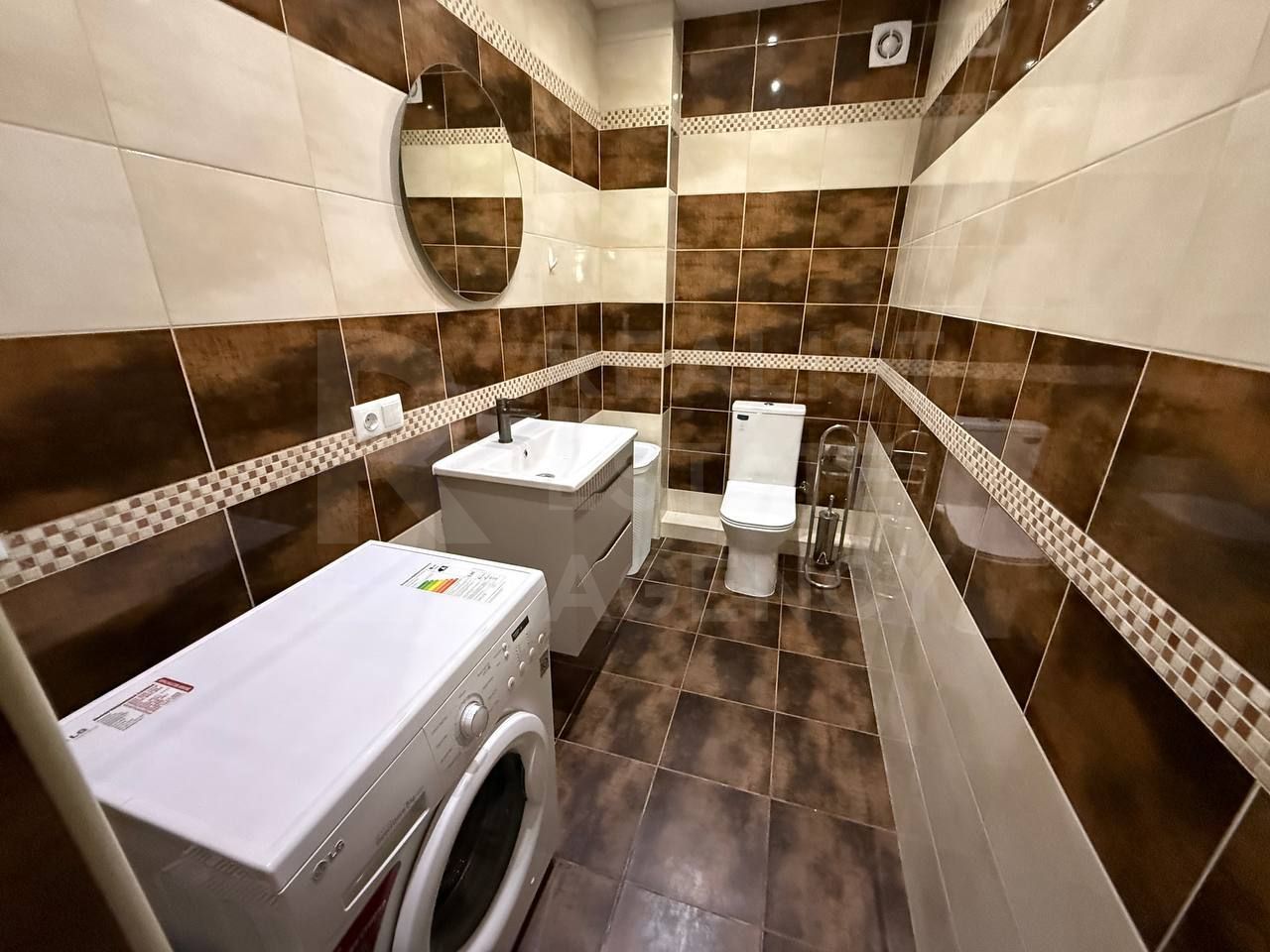 Chirie, apartament, 3 camere 120 mp, bd. Ștefan cel Mare, Centru - Poză 7