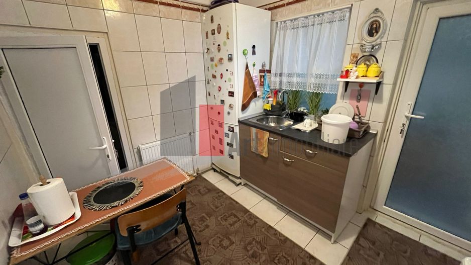 Vila "TRANO" , singur curte, P+1+pod, intimitate - Poză 15