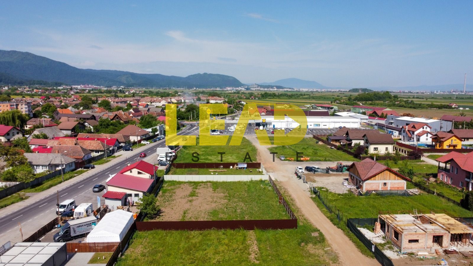 Teren intravilan 1108 mp Sacele, jud. Brasov - Poză 7