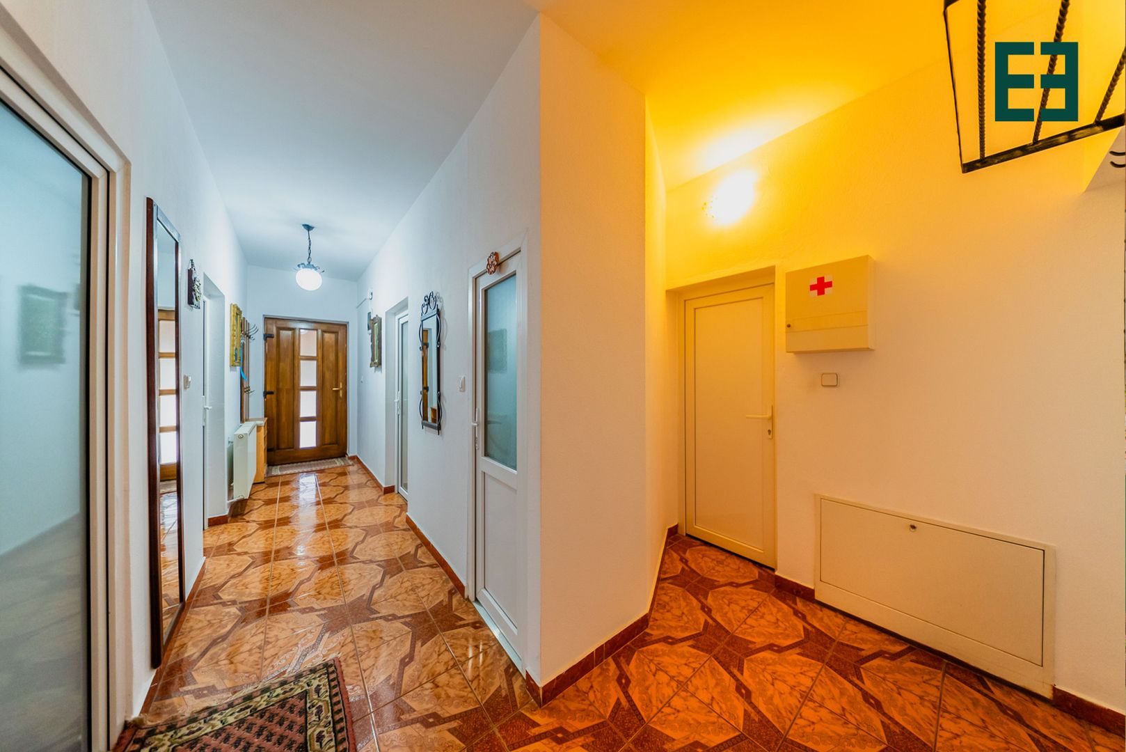 Casă 14 camere și 1080 mp teren - Aradul Nou - Arad - Poză 5