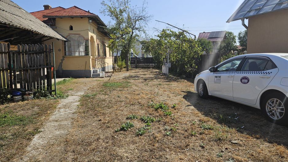 Vanzare casa Leordeni - Poză 3
