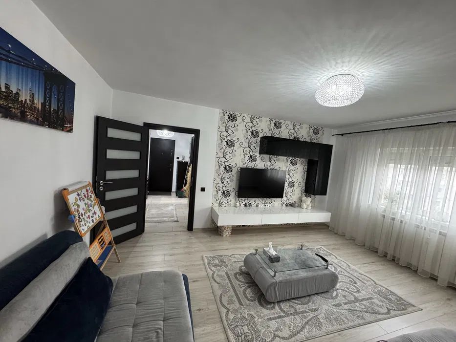 Apartament minunat cu 3 camere, zona Sebastian - Poză 2