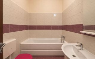 Garsonieră decomandată cu balcon, complet mobilată și utilată - Poză 11