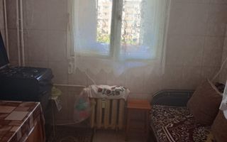 Apartament 3 camere decomandat de vanzare in zona Aparatorii Patriei - Poză 5