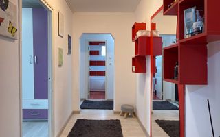 Apartament 4 camere | Semiluna | etaj 5 | lift nou | 129 000 euro - Poză 2