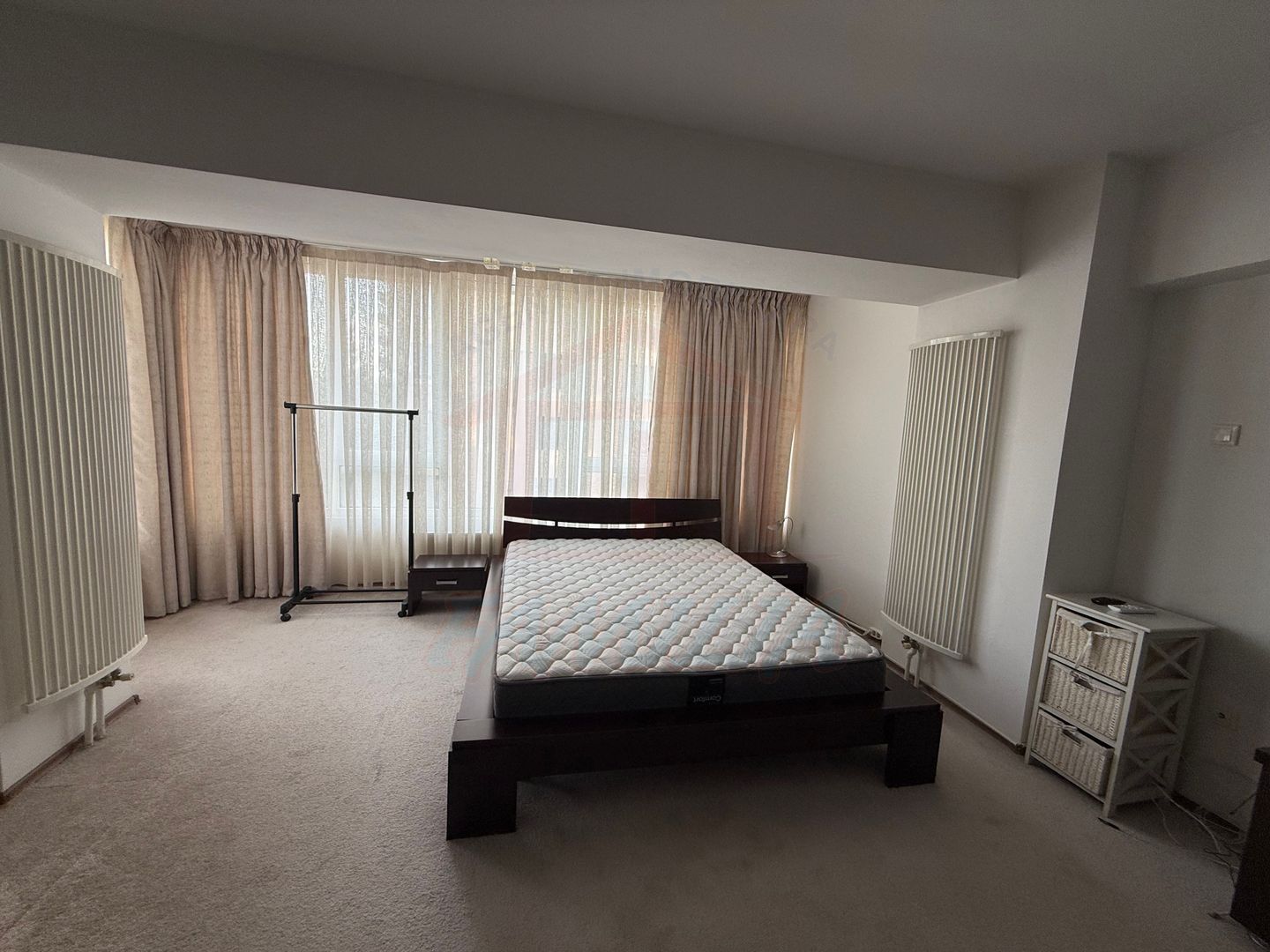 🏢 De închiriat apartament 1 cameră, Faleză,400 €/lună - Poză 1