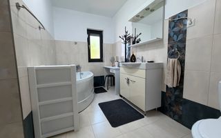 Casa individuala in Sacalaz | Piscina | Garaj | Teren 1000 mp | - Poză 19