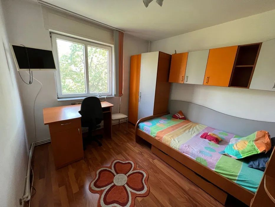 AP. 3 CAMERE - RAHOVA, CENTRALA PROPRIE, BUCATARIE INCHISA, PARCARE - Poză 4