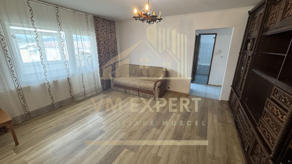 APARTAMENT 2 CAMERE ETAJ 4 VISOI - Poză 5