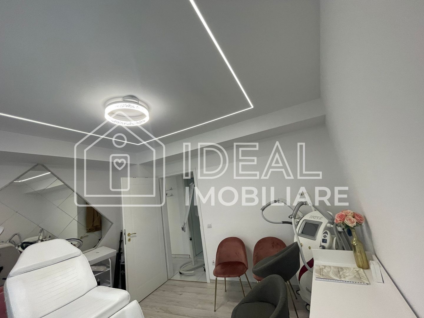 Spatiu Comercial cu 4 locuri de parcare, in Cartierul Arhitectilor - Poză 10